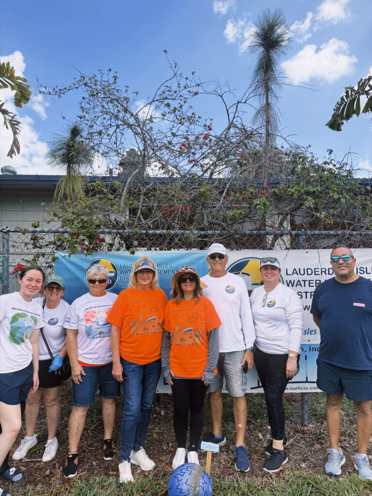 Photo 9 of the gallery: Waterway Cleanup 2026