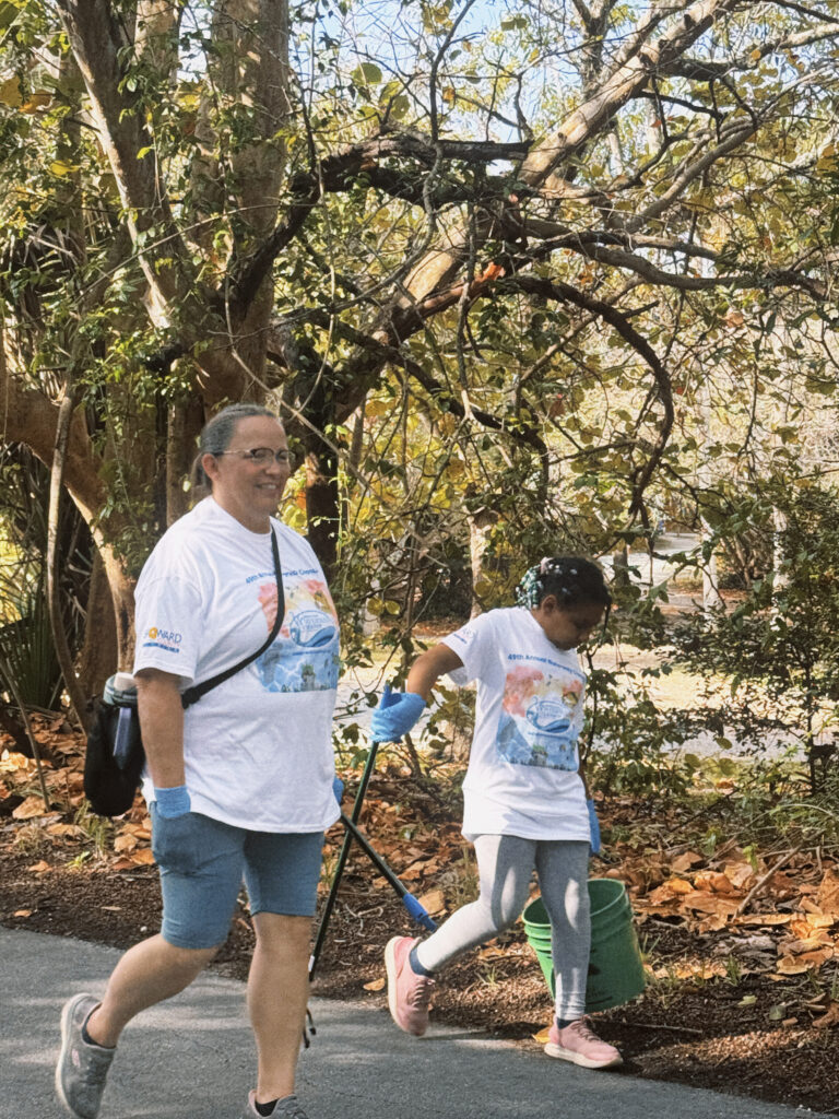 Photo 10 of the gallery: Waterway Cleanup 2026